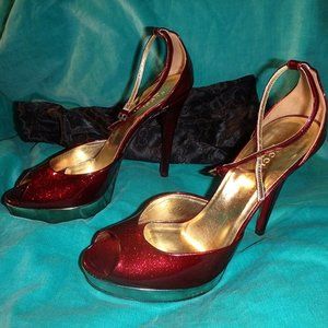 Gucci Red Glitter Leather Platform Heels Size 9B
